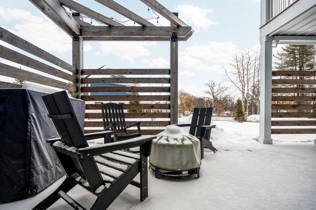 13928 S Winding Trail, Traverse City, MI 49684