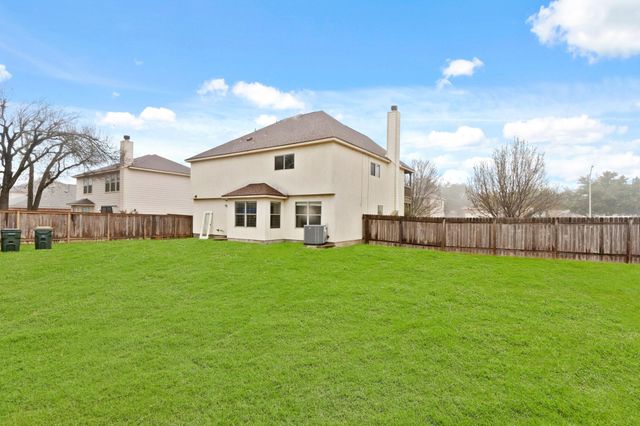 4901 Woodstock DR, Georgetown, TX 78633