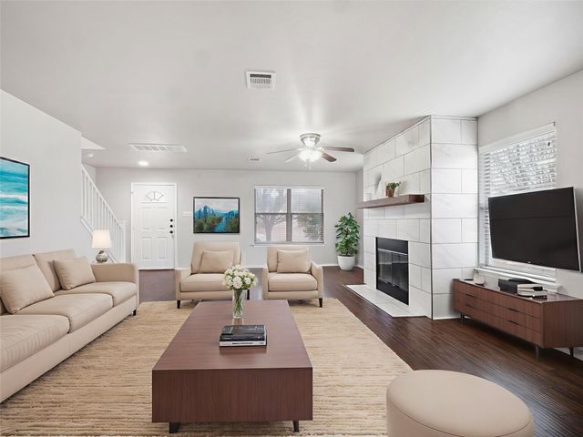 4901 Woodstock DR, Georgetown, TX 78633