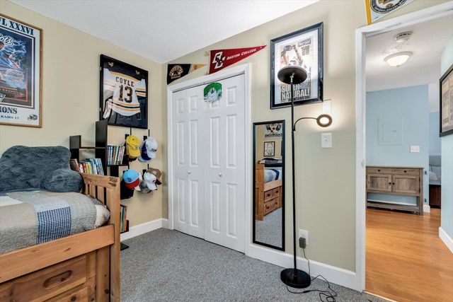 17 Chapel Hill Drive 1, Plymouth, MA 02360