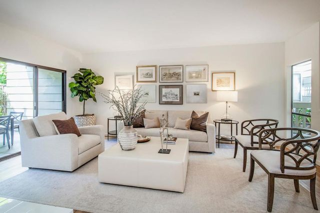 217 Ada Avenue 16, Mountain View, CA 94043