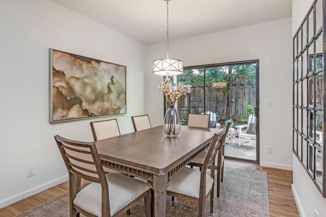 217 Ada Avenue 16, Mountain View, CA 94043