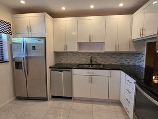 6090 N Sabal Palm Boulevard 209, Tamarac, FL 33319