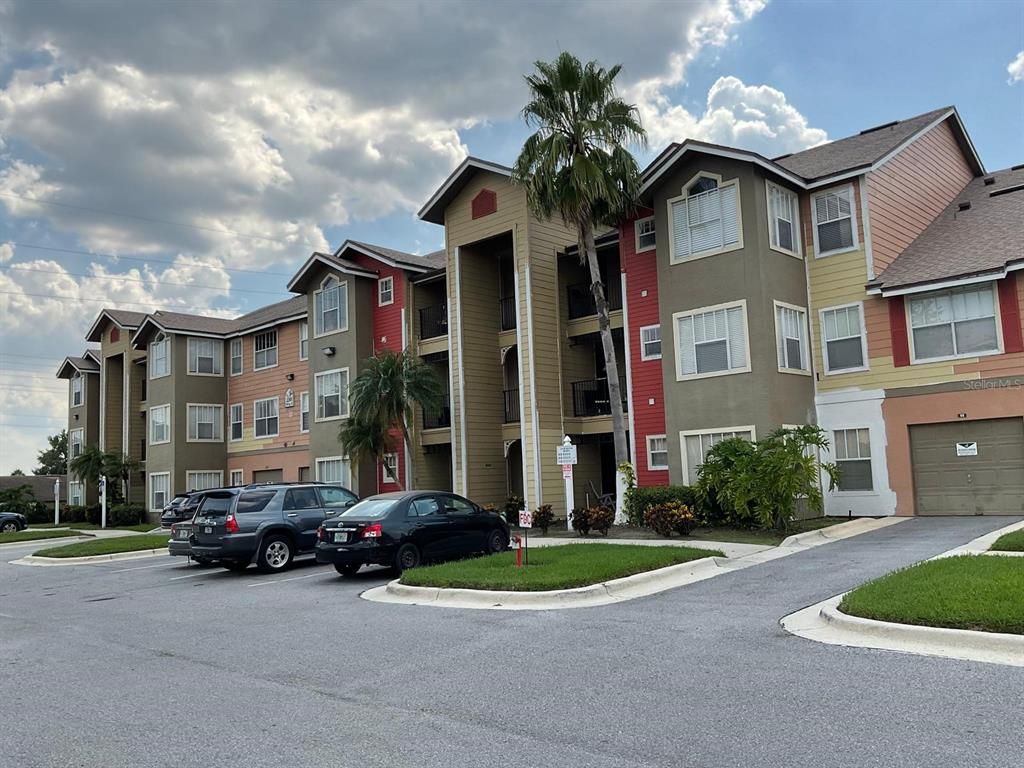 2208 ANTIGUA PLACE 933, Kissimmee, FL 34741
