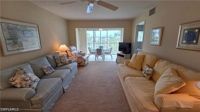 1014 Manatee RD F303, Naples, FL 34114