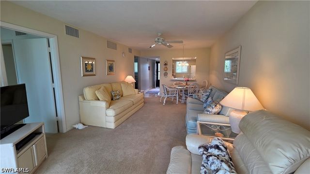 1014 Manatee RD F303, Naples, FL 34114