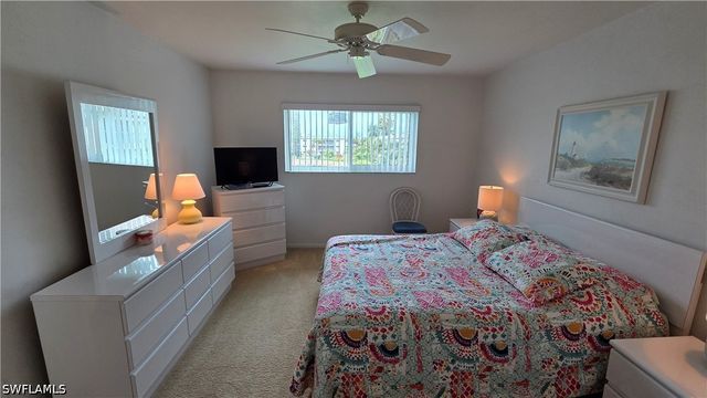 1014 Manatee RD F303, Naples, FL 34114