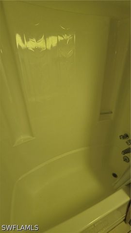 1014 Manatee RD F303, Naples, FL 34114