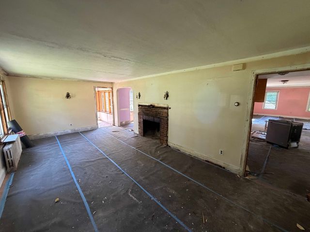 45 Longview Rd, Reading, MA 01867
