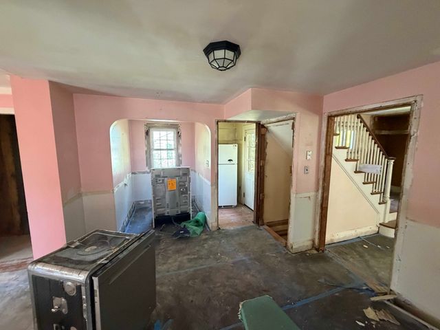45 Longview Rd, Reading, MA 01867