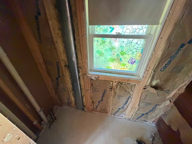 45 Longview Rd, Reading, MA 01867