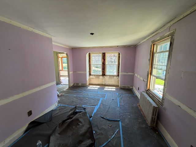 45 Longview Rd, Reading, MA 01867