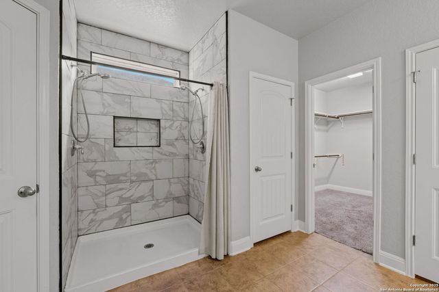 13125 Shoreline Dr, San Antonio, TX 78254