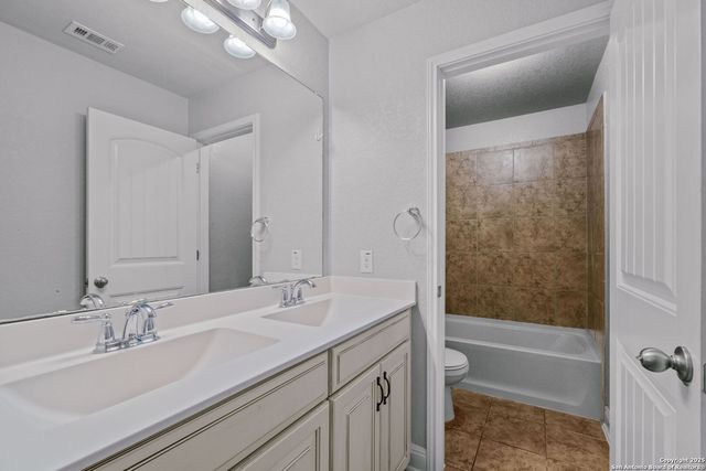 13125 Shoreline Dr, San Antonio, TX 78254