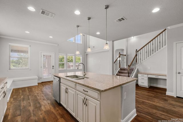 13125 Shoreline Dr, San Antonio, TX 78254