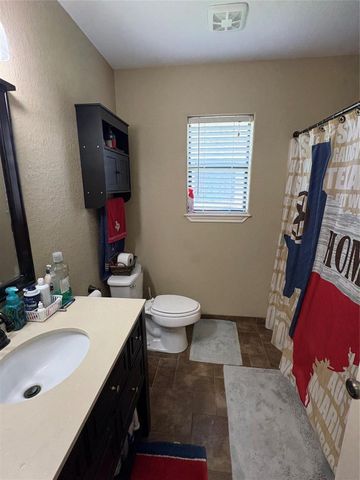 110 Dove Trail, Richwood, TX 77531