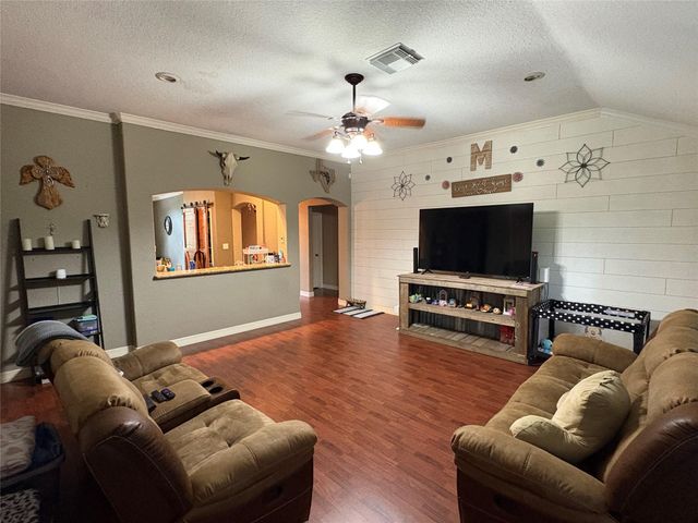 110 Dove Trail, Richwood, TX 77531