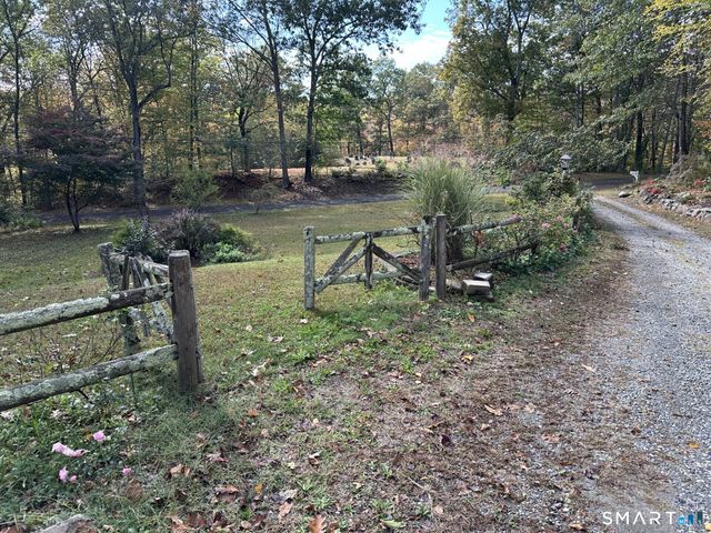 181 North Chestnut Hill Road, Killingworth, CT 06419