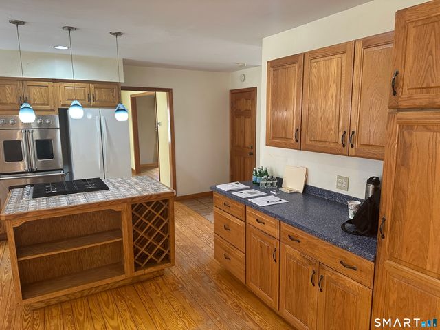 181 North Chestnut Hill Road, Killingworth, CT 06419