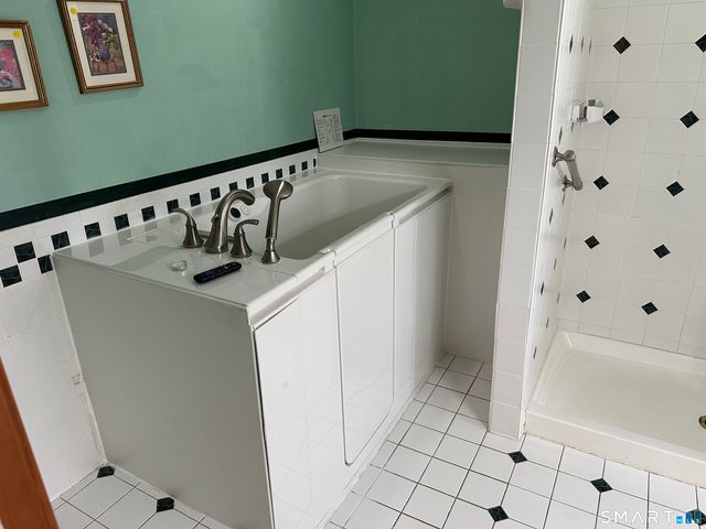 181 North Chestnut Hill Road, Killingworth, CT 06419