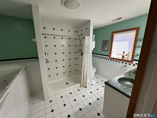 181 North Chestnut Hill Road, Killingworth, CT 06419