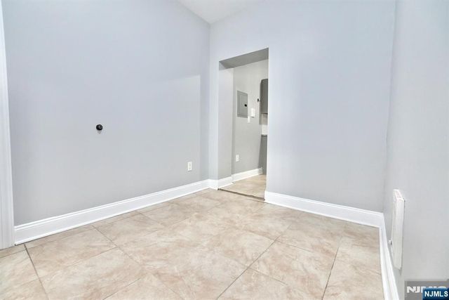 351 Mulberry Street, Newark, NJ 07102