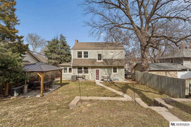 4161 California Street Street, Omaha, NE 68131