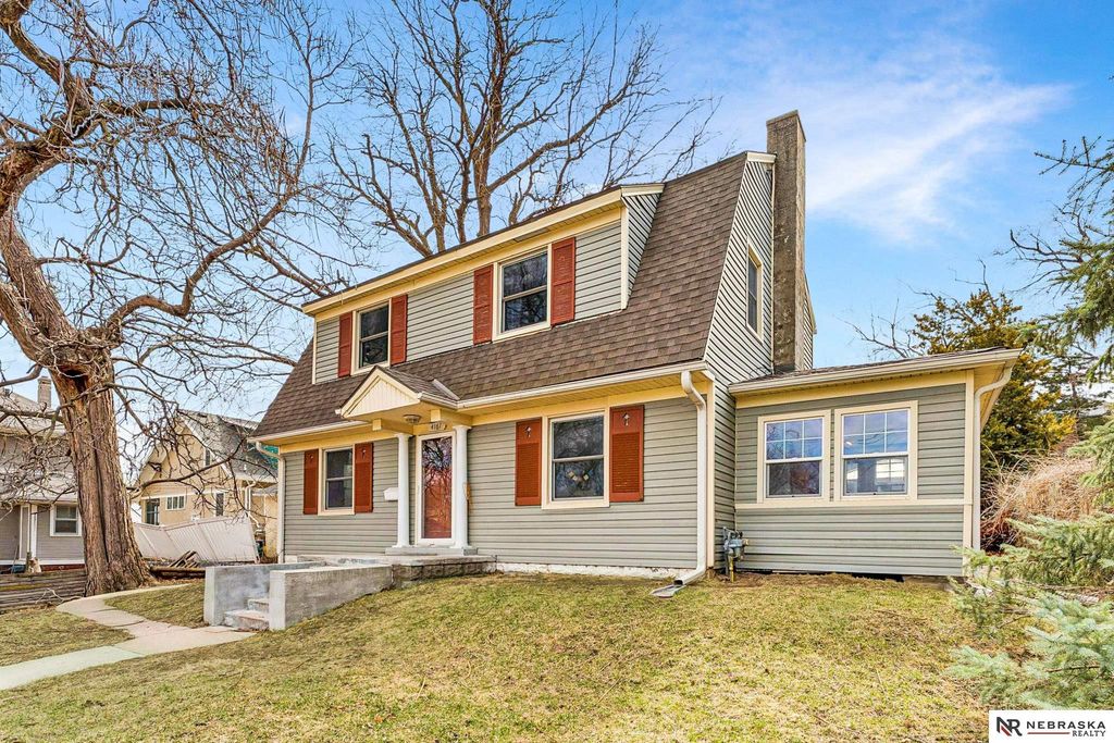 4161 California Street Street, Omaha, NE 68131