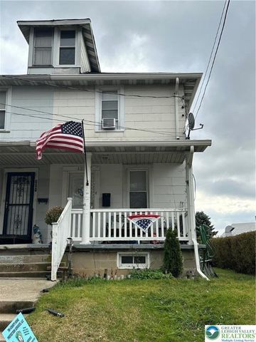 123 Spring Street, Nazareth Boro, PA 18064