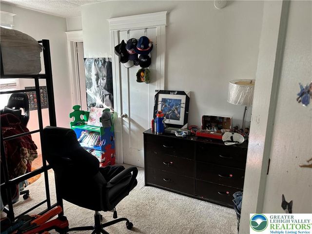 123 Spring Street, Nazareth Boro, PA 18064