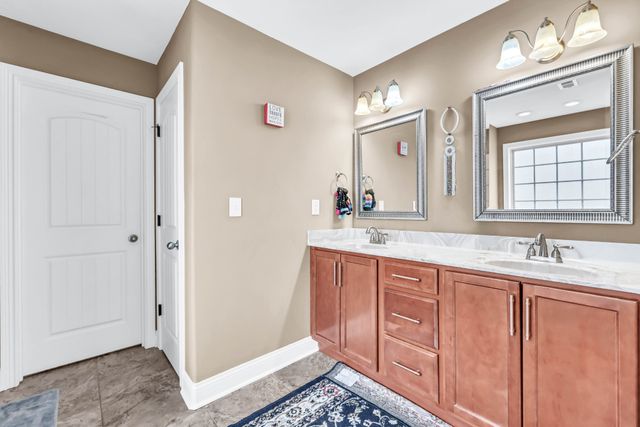 3342 Cotham Ln, Clarksville, TN 37042