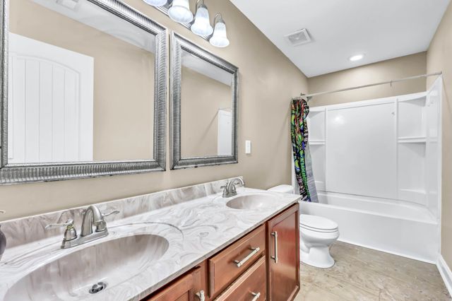 3342 Cotham Ln, Clarksville, TN 37042