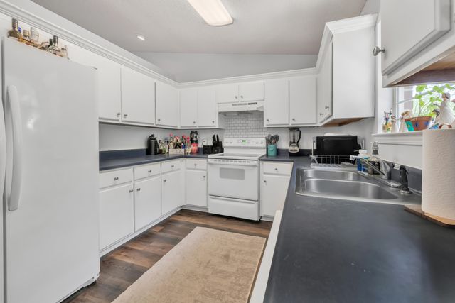 5246 Sewell Road, Milton, FL 32570