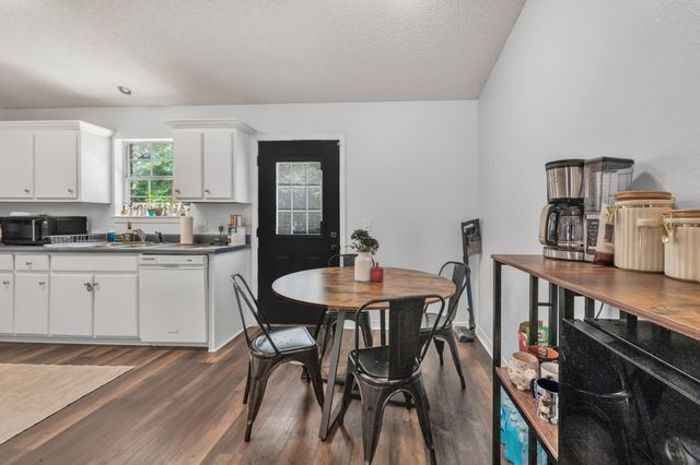 5246 Sewell Road, Milton, FL 32570