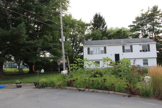 10 Howard George Ct, Salisbury, MA 01952