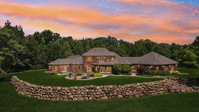 2688 Scenic Drive, Stevens Point, WI 54481