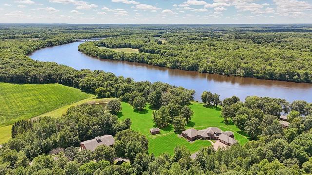 2688 Scenic Drive, Stevens Point, WI 54481