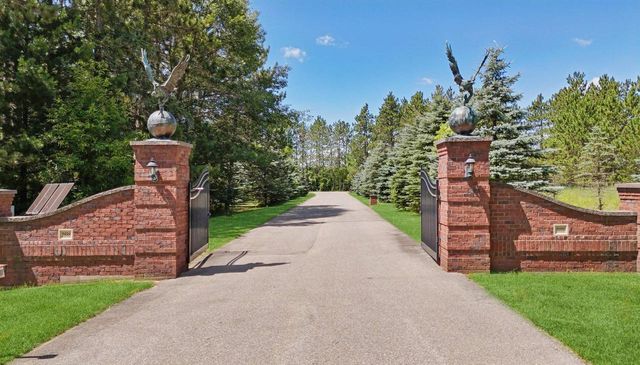 2688 Scenic Drive, Stevens Point, WI 54481