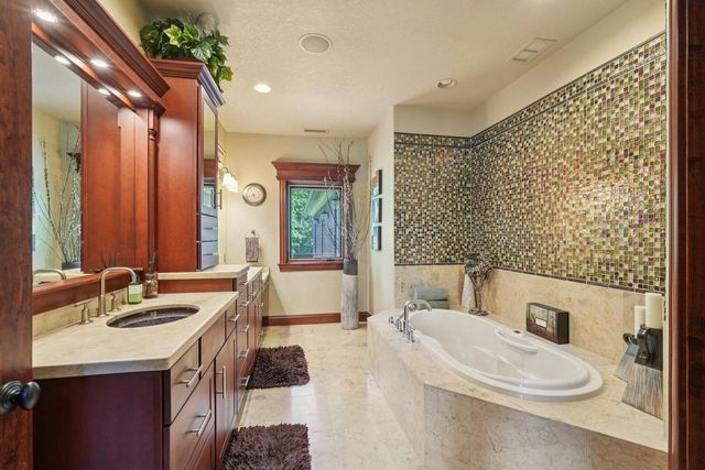 2688 Scenic Drive, Stevens Point, WI 54481