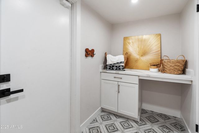 6504 W CORRINE Drive, Glendale, AZ 85304