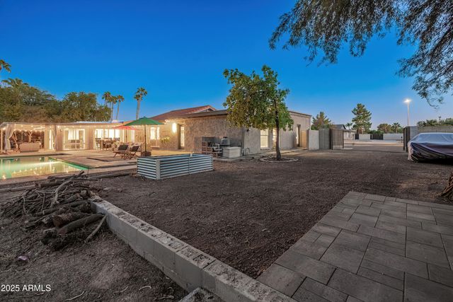 6504 W CORRINE Drive, Glendale, AZ 85304