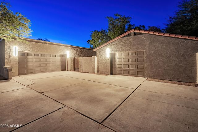 6504 W CORRINE Drive, Glendale, AZ 85304