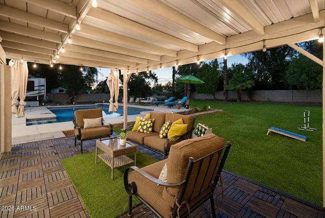 6504 W CORRINE Drive, Glendale, AZ 85304