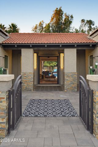 6504 W CORRINE Drive, Glendale, AZ 85304
