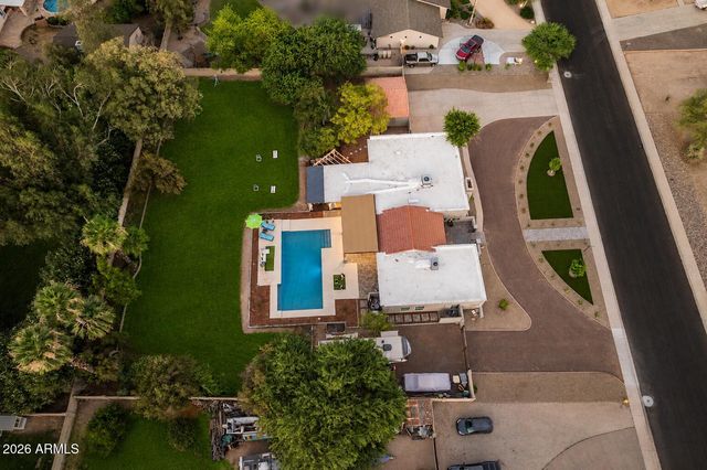 6504 W CORRINE Drive, Glendale, AZ 85304