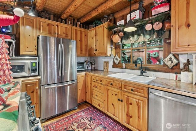 25629 NE Redmond Fall City Road, Redmond, WA 98053