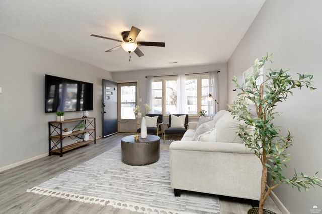 1712 Ranser Road, Manhattan, KS 66502