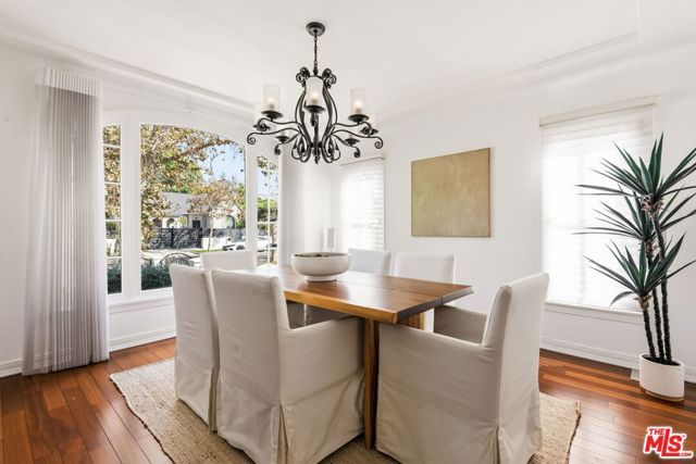 133 N Kilkea Drive, Los Angeles, CA 90048