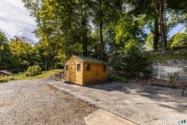 83 Pepper Street, Monroe, CT 06468