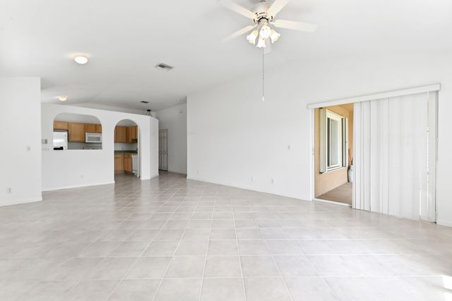 8260 Fresh Creek, West Palm Beach, FL 33411